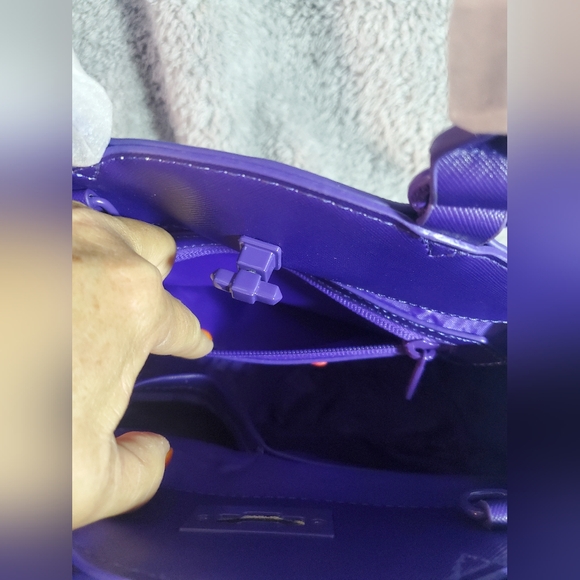 Sprayground Floral Botanica Shark Handbag - Picture 11 of 15